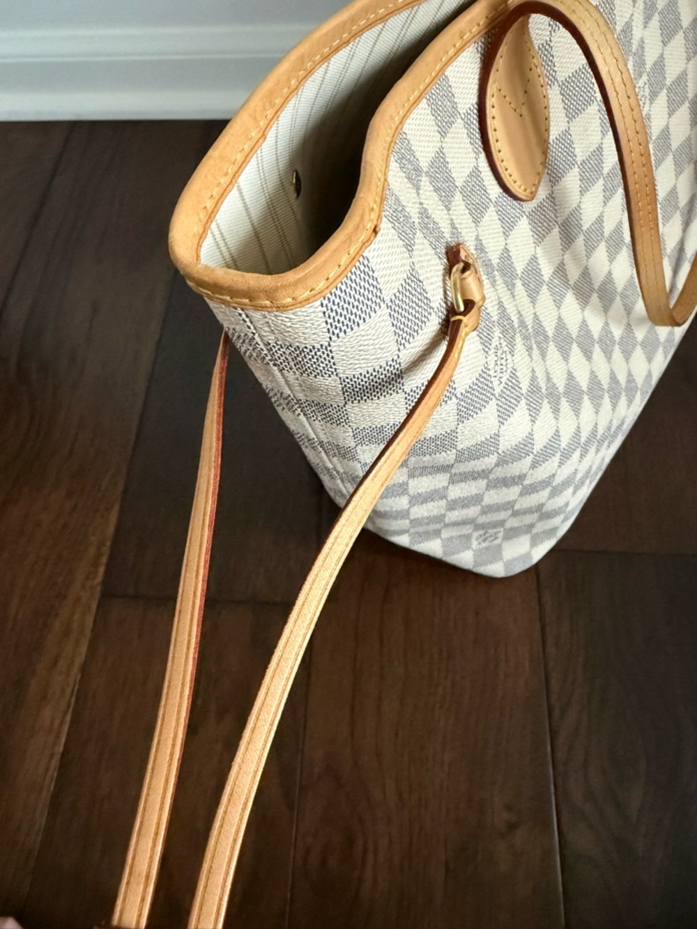 Louis Vuitton Damier Azur Neverfull MM - Picture 7 of 15